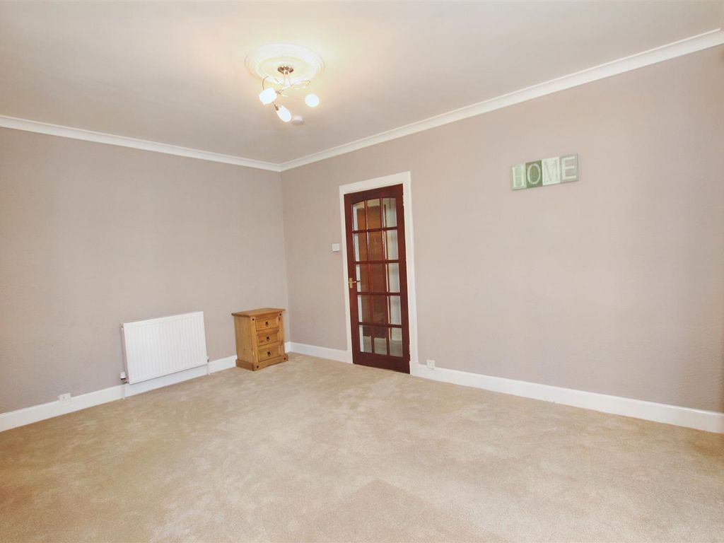 2 bed flat for sale in Northfield Street, Motherwell ML1, £69,995