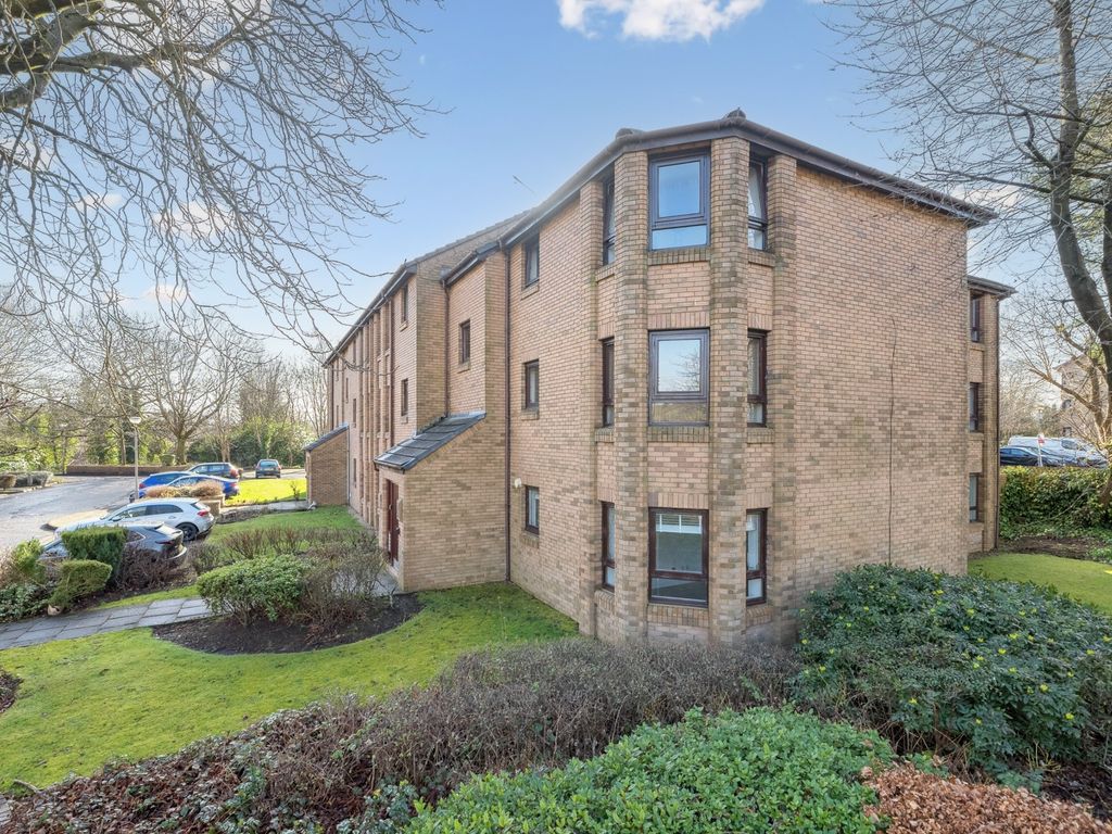 1 bed flat for sale in Briarwood Court, Mount Vernon, South Lanarkshire G32, £95,000