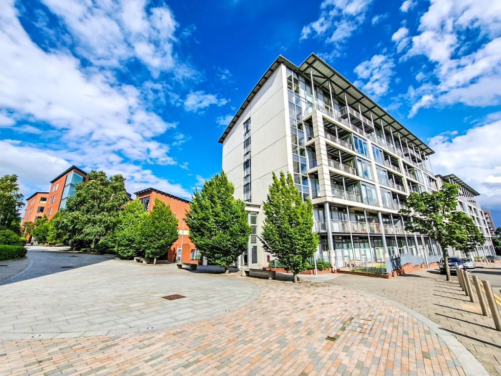 2 bed flat for sale in 1 Langley Walk, Birmingham B15, £230,000