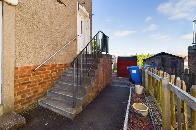 2 bed flat for sale in Douglas Street, Carluke ML8, £54,000