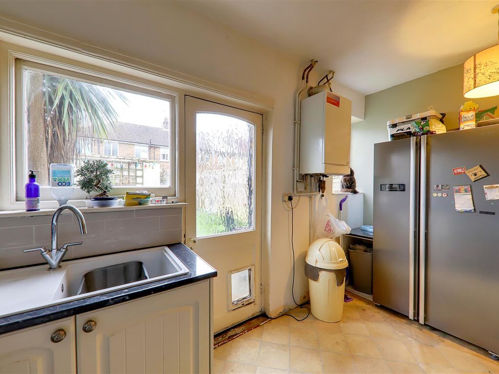 2 bed terraced house for sale in St. Anselms Road, Tarring, Worthing BN14, £280,000