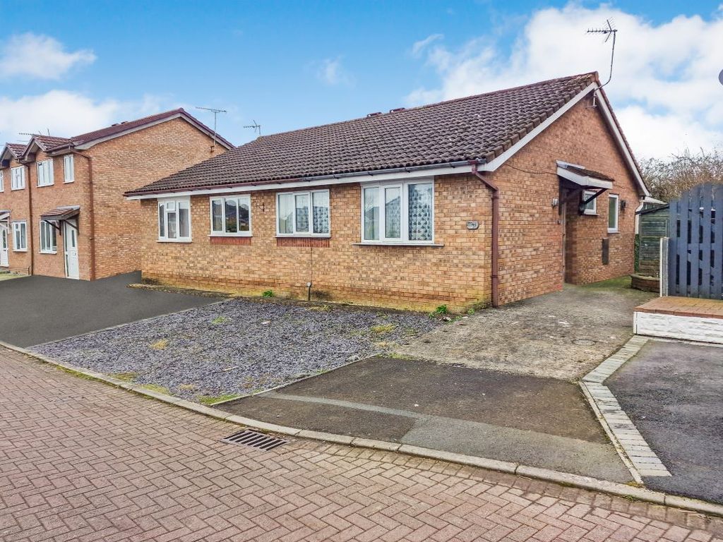 2 bed bungalow for sale in 31 Griffin Close, Chester, Cheshire CH1, £80,000