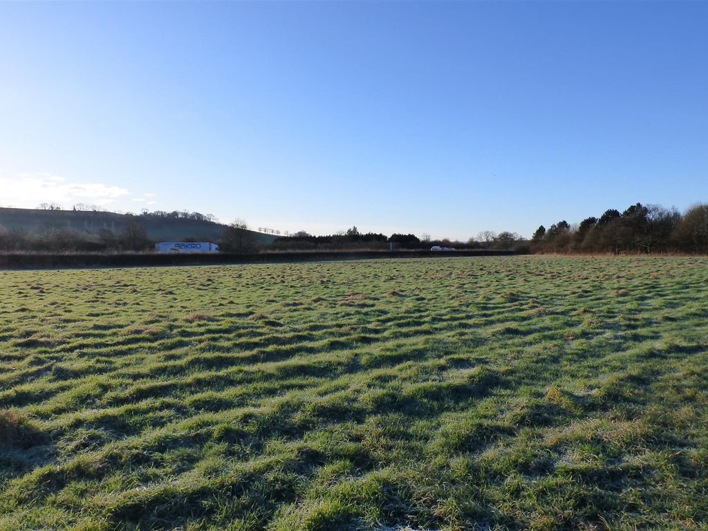 Land for sale in Vale View, Bayford, Wincanton BA9, £81,000