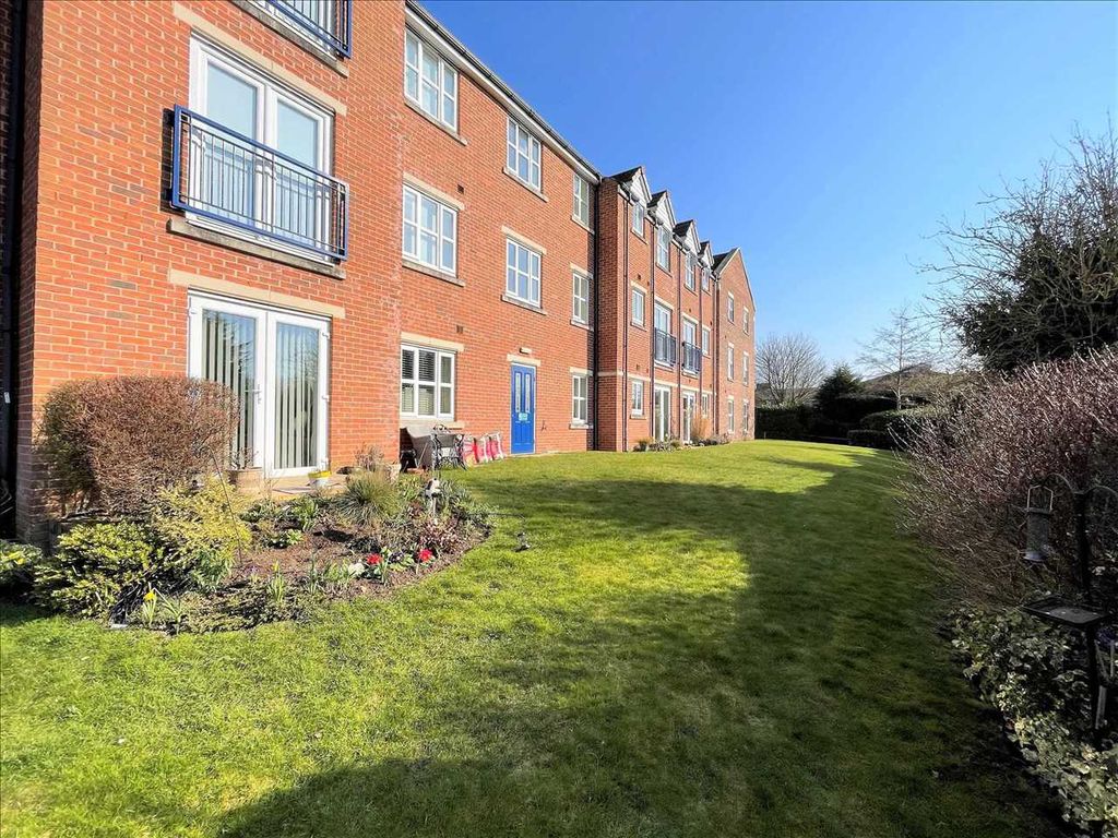 1 bed flat for sale in Ancholme Mews, Bigby Street, Brigg DN20, £87,000