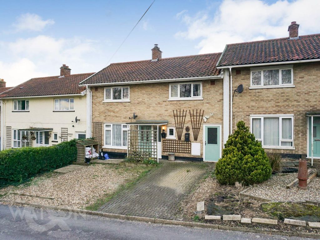 3 bed terraced house for sale in The Woodyard Square, Woodton, Bungay NR35, £265,000