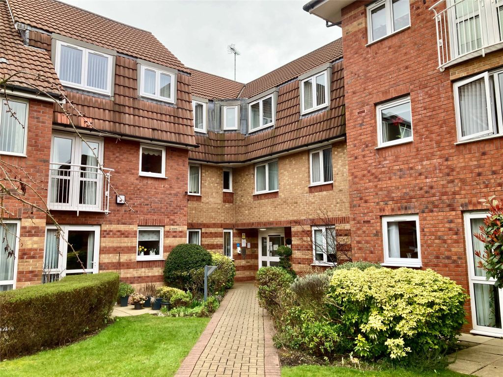 1 bed flat for sale in Plymyard Avenue, Bromborough, Wirral, Merseyside CH62, £95,000