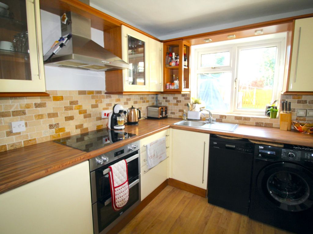 3 bed semi-detached house for sale in Loxton Crescent, Wigan WN3, £215,000