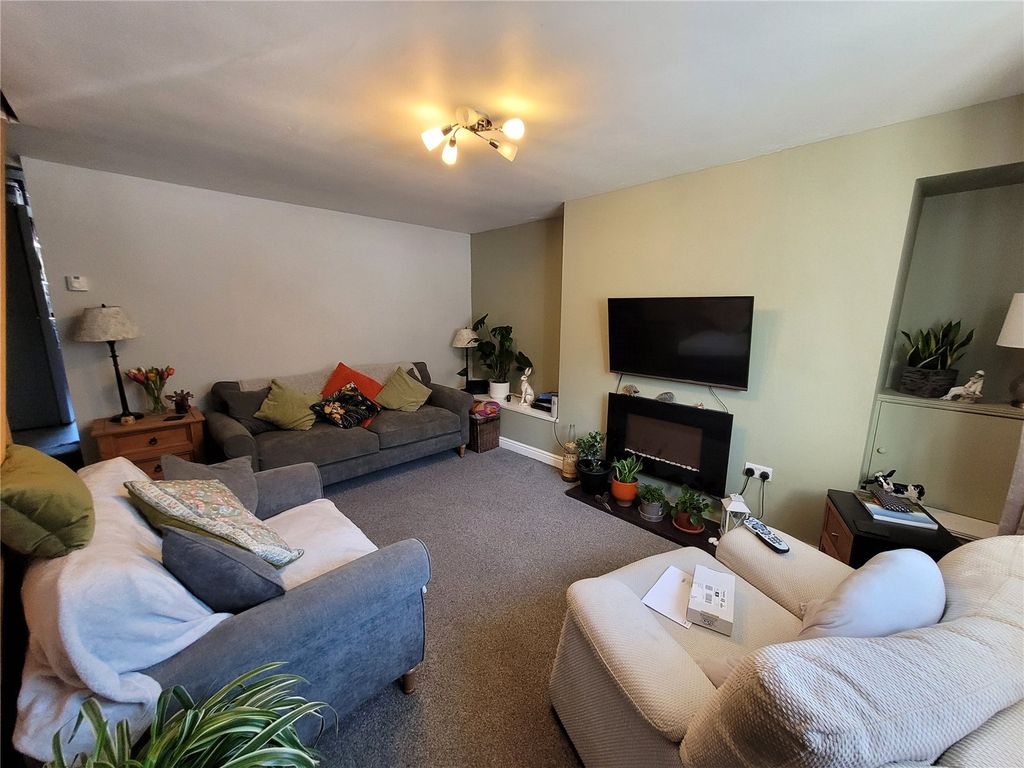 2 bed terraced house for sale in Rhedyw Road, Llanllyfni, Caernarfon, Gwynedd LL54, £135,000