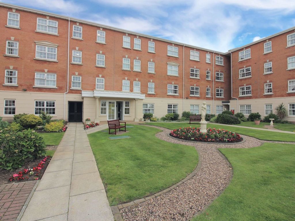 2 bed flat for sale in Admirals Sound, Cleveleys FY5, £155,000