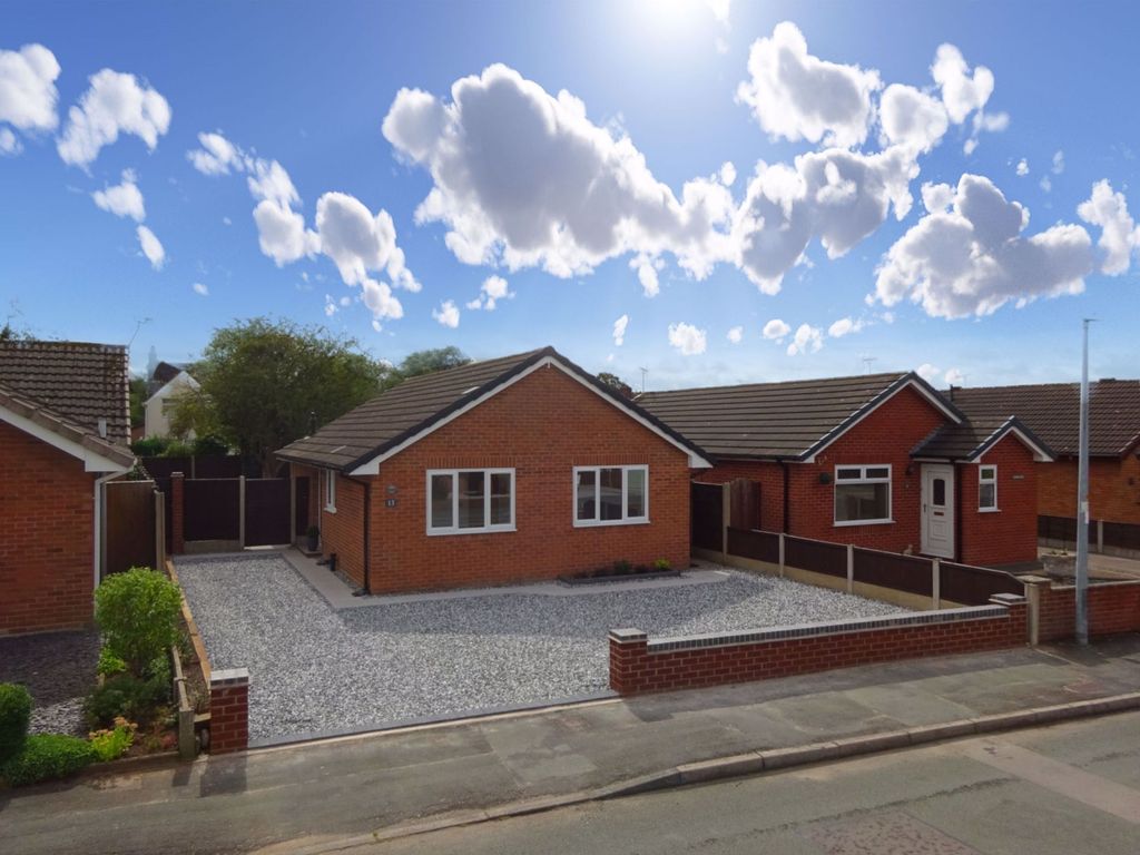 2 bed detached bungalow for sale in Millbeck Close, Weston CW2, £280,000