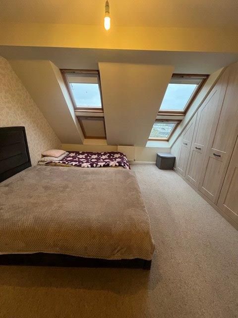 3 bed property for sale in Loxley Close, Bradford BD2, £170,000