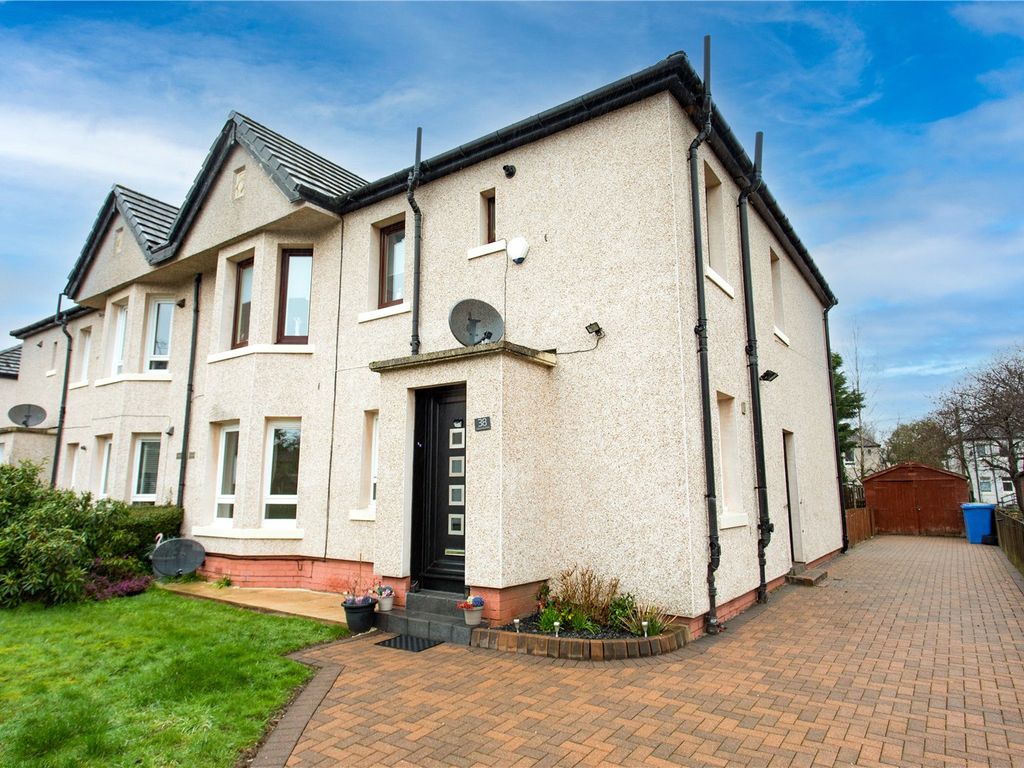 3 bed flat for sale in Craggan Drive, Glasgow G14, £145,000