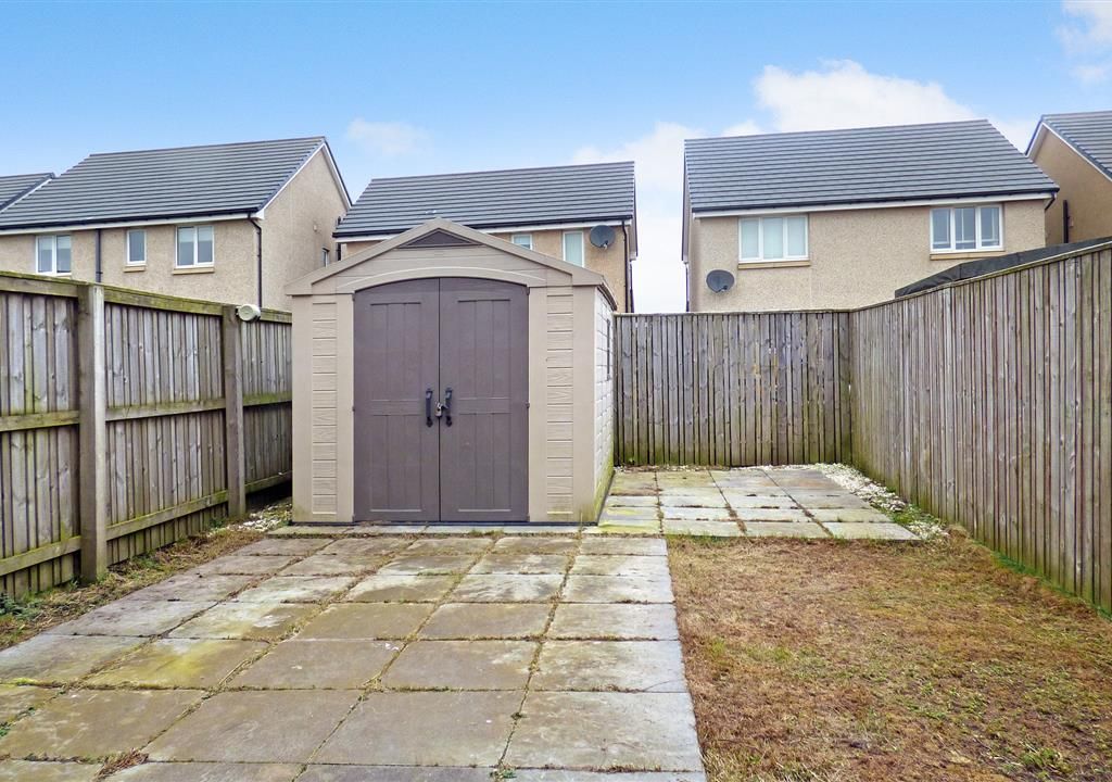 3 bed semi-detached house for sale in Wellington Drive, Nigg, Aberdeen AB12, £180,000