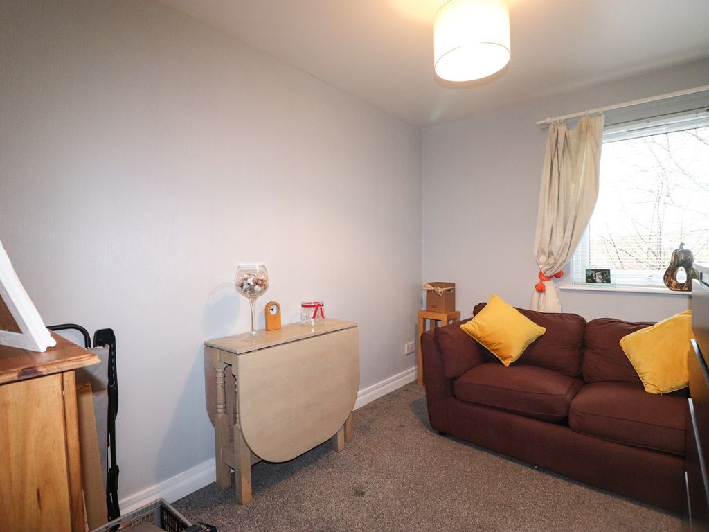 2 bed flat for sale in Wheelbarrow Court, Scotby, Carlisle CA4, £120,000