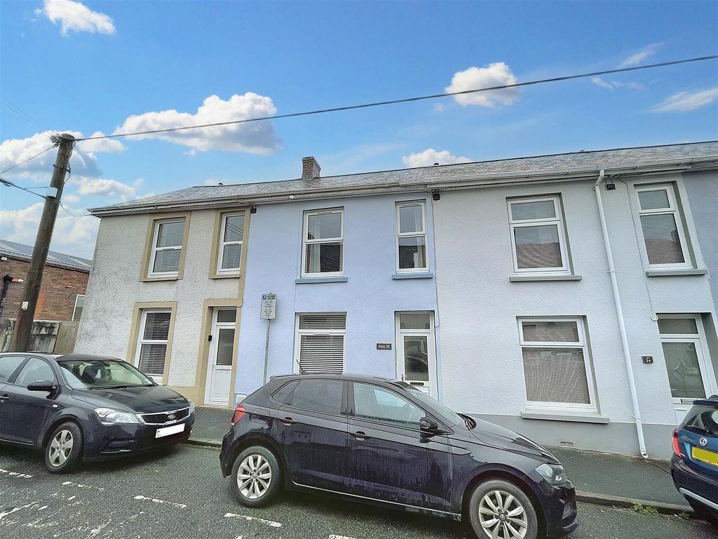 3 bed terraced house for sale in St. Davids Street, Carmarthen SA31, £175,000