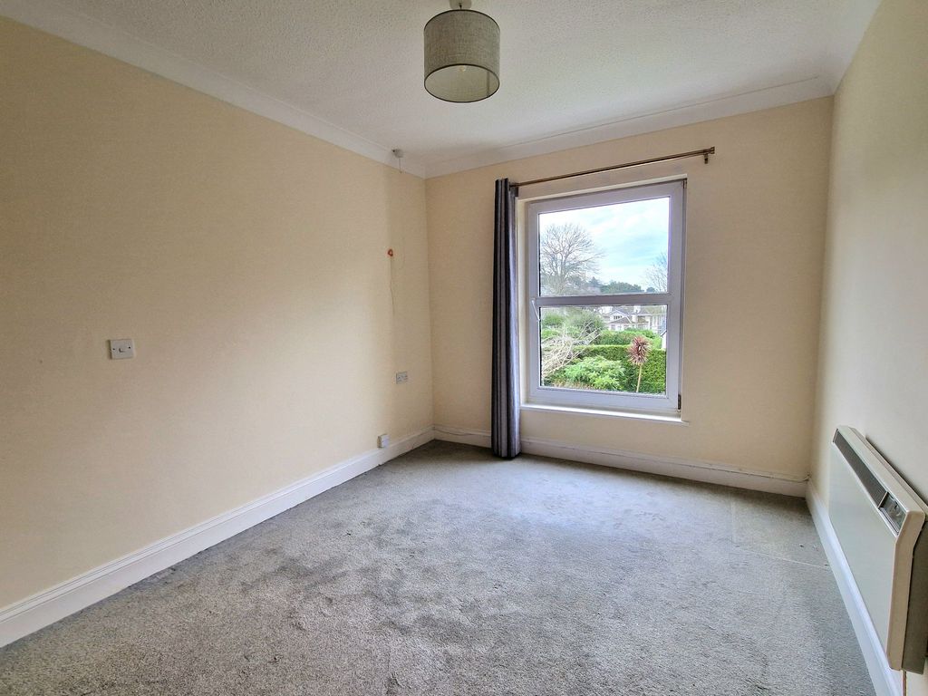 1 bed flat for sale in Higher Erith Road, Torquay TQ1, £90,000