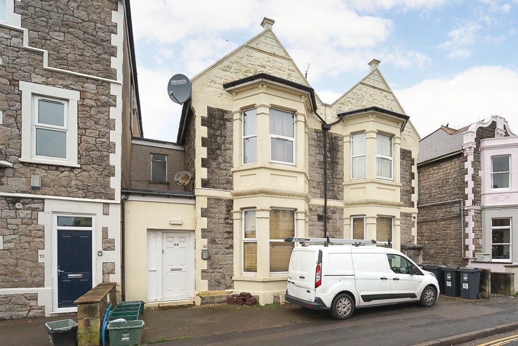 1 bed flat for sale in Walliscote Road, Weston-Super-Mare BS23, £130,000